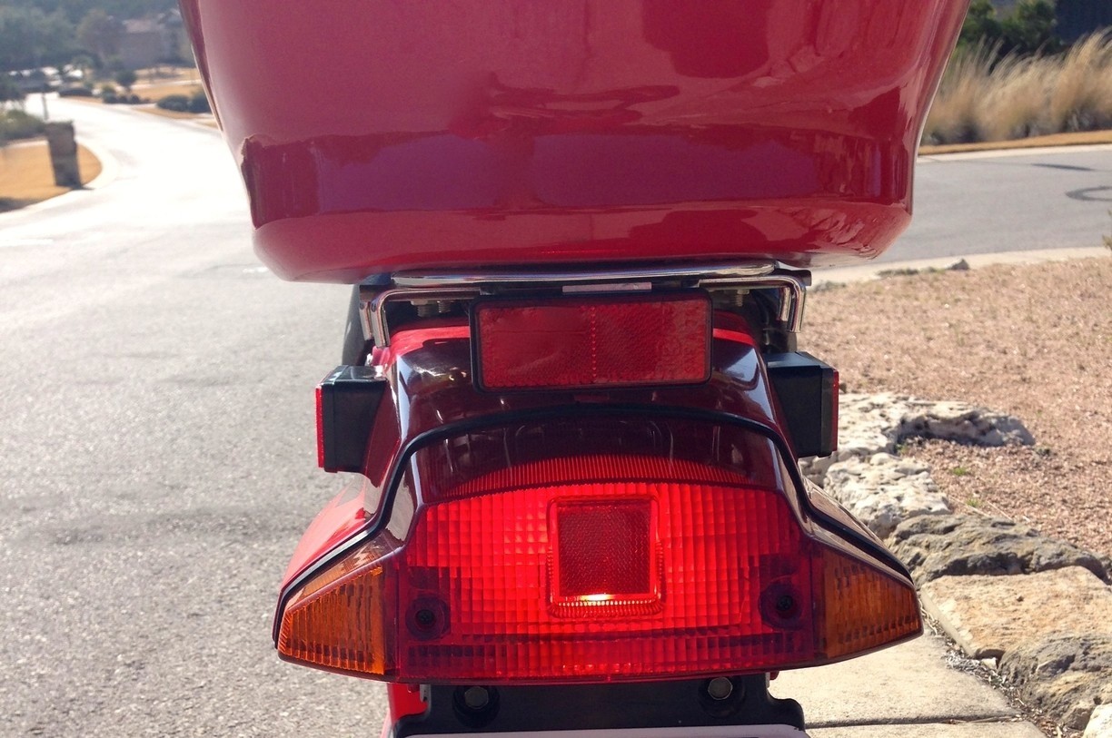 84 Gyro-JDM Rear Turns 1.jpg