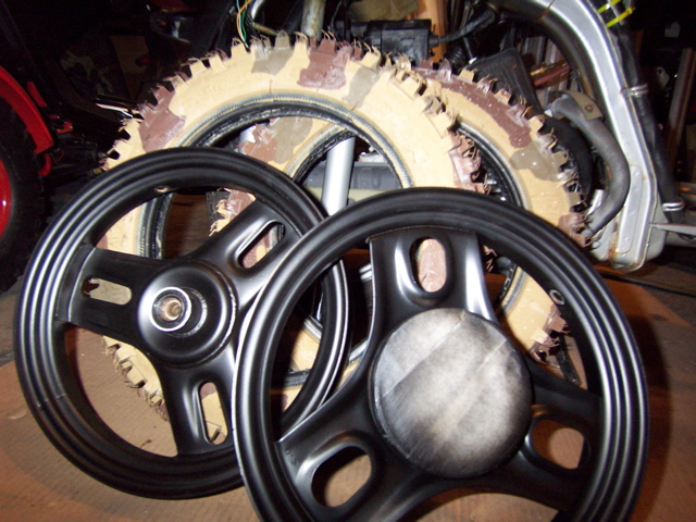 Tires arrived today  what was I thinking why didnt I order the tubes to put in them ???