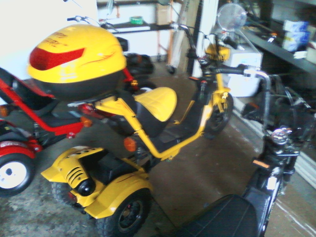 YELLOW SEAT AND ALL