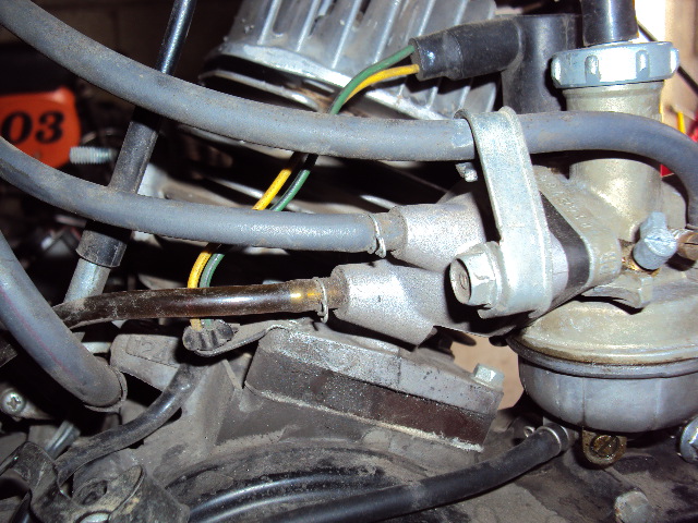 Aero 125 repairs 007.JPG