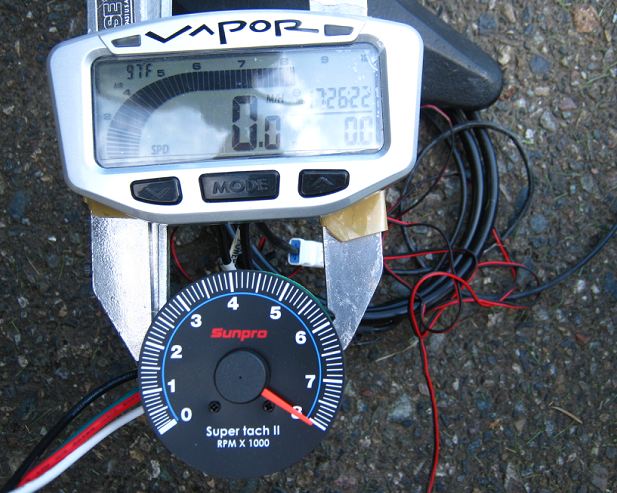 Vapor_8200_SunAutoTach_8100.JPG