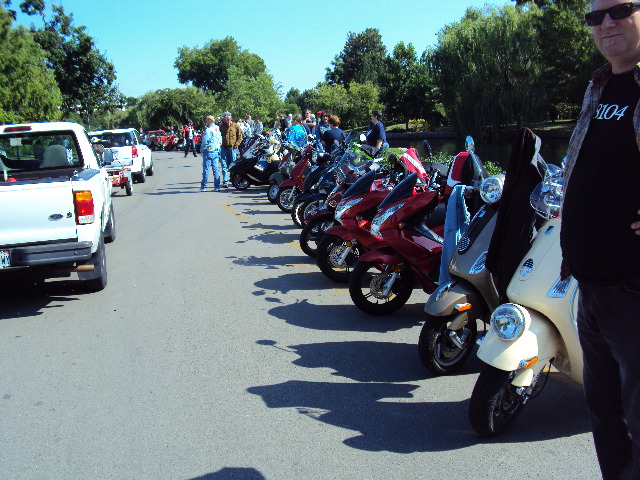 Scooter Rally 6-2-12 007.JPG