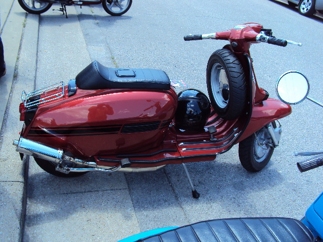 Scooter Rally 6-2-12 033.JPG